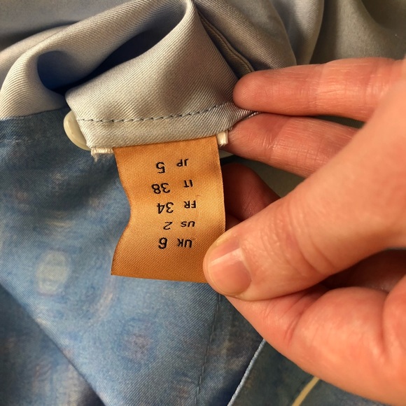 Maggie Marilyn The Hang Ten Printed Button-Down Silk Shirt 2 - Picture 5 of 5